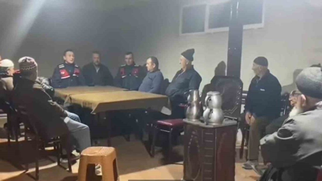 Köylerde dolandırıcılık olaylarına karşı bilgilendirme faaliyetleri Gölpazarı İlçe Jandarma Komutanlığı ekipleri, Toplum Destekli Güvenlik Hizmetleri kapsamında