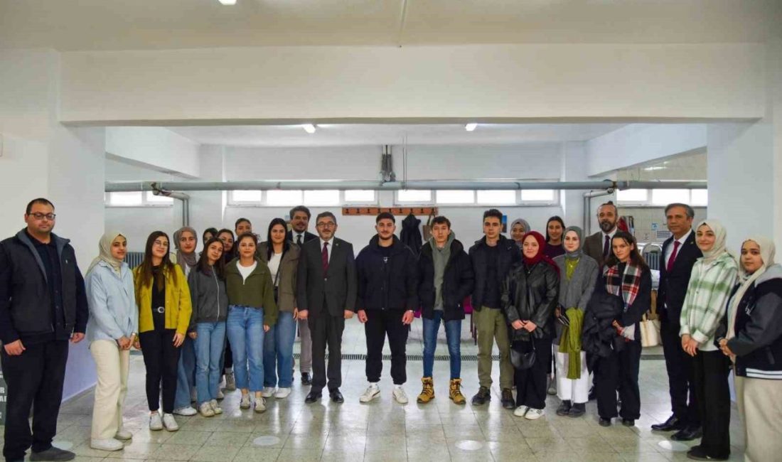 Bilecik Şeyh Edebali Üniversitesi (BŞEÜ), Rektör Prof. Dr. Zafer Asım