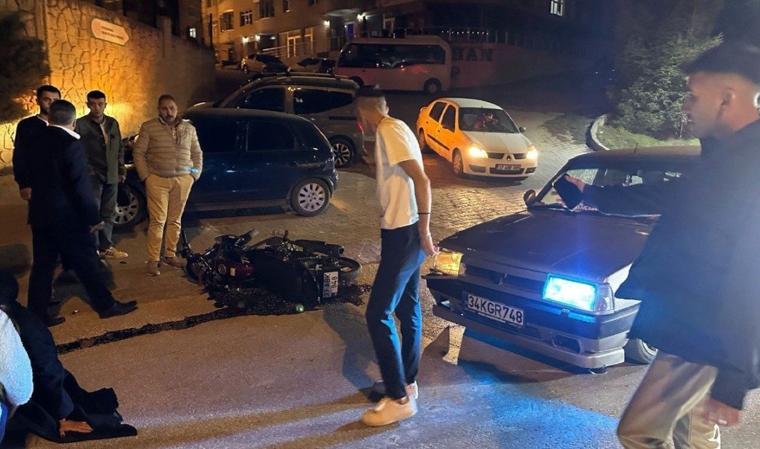 Kastamonu’da Tofaş-Fiat marka otomobil ile çarpışan motosikletteki 2 kişi yaralandı.