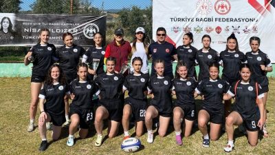 Antalya’nın Alanya ilçesinde düzenlenen 7’li Ragbi U18 Kadınlar Ligi 1.