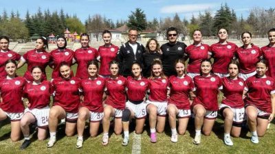 Körfez Gençlerbirliği Spor Kulübü sporcuları, ilk kez oynadıkları 15’li Büyük