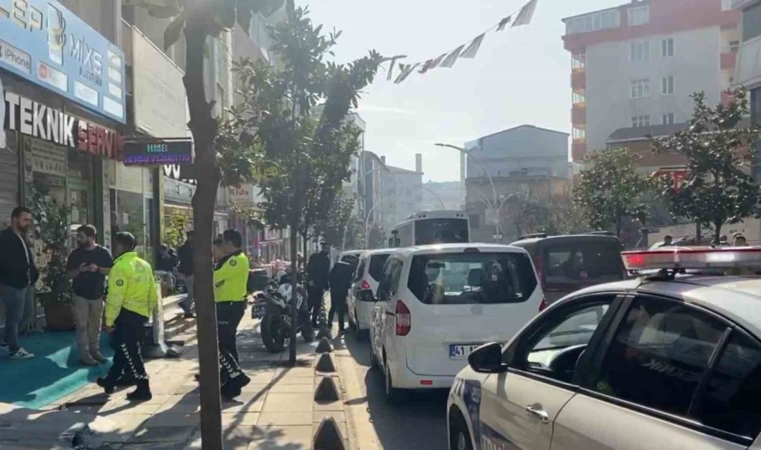 Kocaeli’nin Çayırova ilçesinde cep telefonu satış ve tamiri yapılan iş