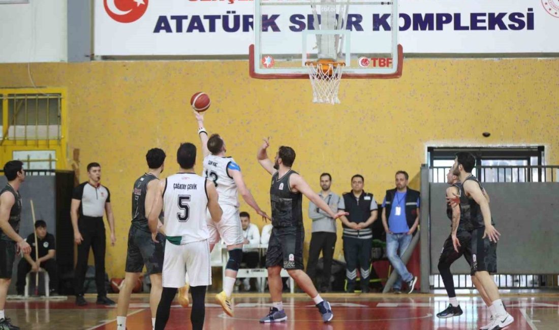 Türkiye Basketbol 2.Ligi Play-Off elemeleri rövanş karşılaşmasında Akhisar Belediyesi’ni 81-71’lik