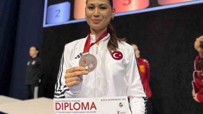 Sakarya Büyükşehir Belediyesi karate sporcusu Zümra Rezzan İm, Karadağ Budva’da