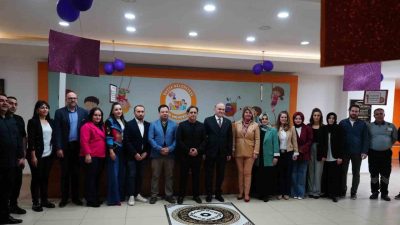 Düzce Belediye Başkanı Dr. Faruk Özlü, Ramazan ayı dolayısıyla Çocuk