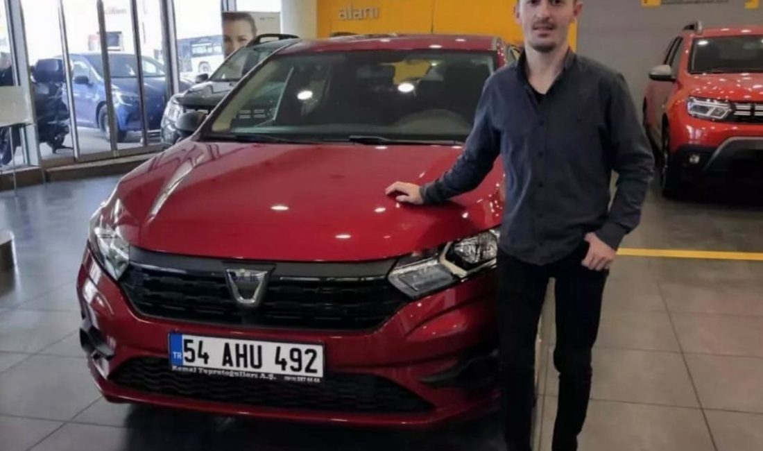 Sakarya’nın Erenler ilçesinde iki gün önce tarlaya çektiği otomobilin içerisinde