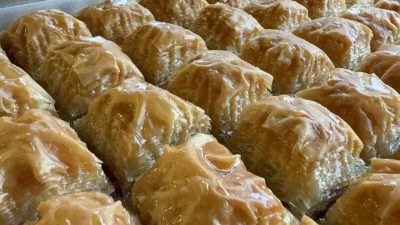 Ramazan Bayramı’nda çocukların fazla şeker tüketiminin sağlık sorunlarına yol açabileceğini