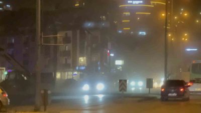 Düzce’de iftar sonrasında etkili olan rüzgar, toz taşınımına neden olunca