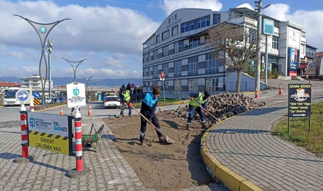 Kocaeli’de kent genelinde ekipler, yaya ve araç güvenliğini tehdit eden