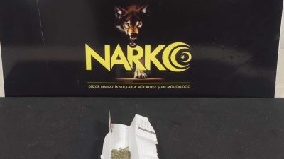 DÜZCE (İHA) – Düzce’de uyuşturucu sattığı belirlenen ve 21 suç