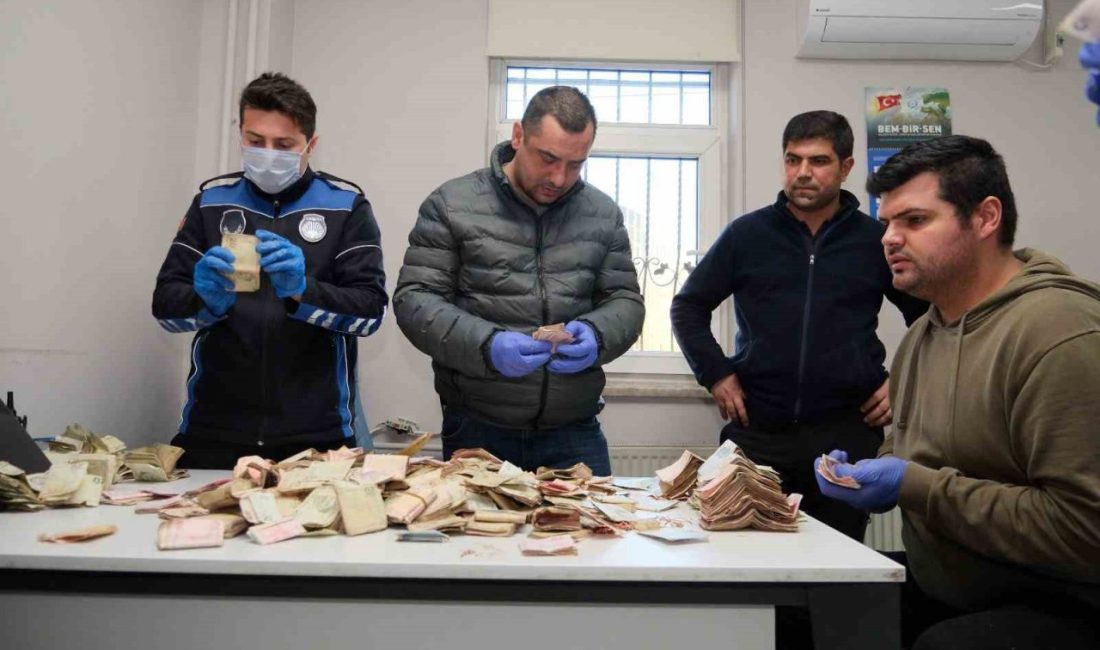Yalova’da zabıta tarafından düzenlenen dilenci operasyonunda bir dilencinin üzerinden 164