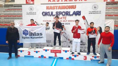 Okul sporları küçükler, yıldızlar karate grup müsabakalarında Düzceli sporcusu üçüncü