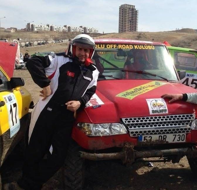 Bolu Off-Road Kulübü Başkanı Burhan Turan, At Yaylası bölgesinde yapılan