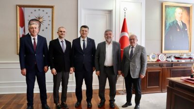 Çayırova Belediye Başkanı Bünyamin Çiftçi, Çayırova Devlet Hastanesi’nin yeni ihalesinin