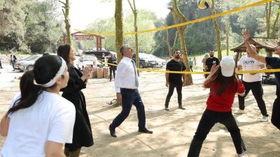 Dilovası Belediyesi tarafından Tavşancıl Yeşil Vadi’de düzenlenen piknik organizasyonunda çocuklar