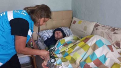 Düzce(İHA) – Sağlık Bakanlığı tarafından yatağa bağımlı, özel bireyler ve