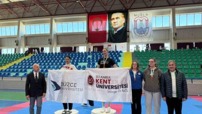 Düzce Üniversitesi öğrencileri, Muğla Sıtkı Koçman Üniversitesi’nde gerçekleştirilen Türkiye Tekvando