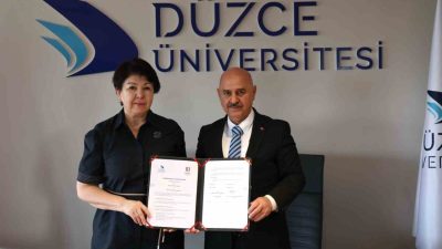 Düzce Üniversitesi, uluslararasılaşma stratejisi kapsamında Kazakistan’da eğitim faaliyetlerini sürdüren Caspian
