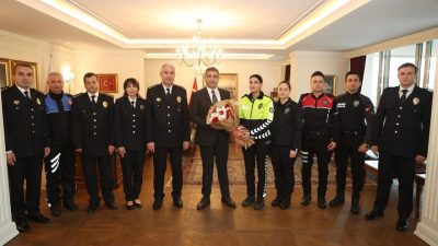 DÜZCE(İHA) – Düzce Valisi Selçuk Aslan, 10 Nisan Polis Haftası