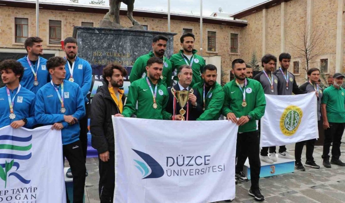 Erkek rafting takımı Türkiye şampiyonu oldu Türkiye’de ilk kez Bayburt’ta gerçekleştirilen Üniversiteler Arası Rafting Türkiye Şampiyonası’nda