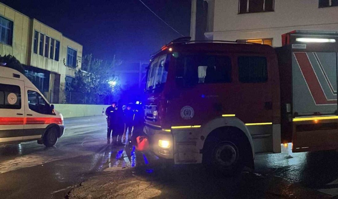 Kocaeli’nin Gebze ilçesinde bir fabrikada sabaha karşı çıkan yangın, itfaiye