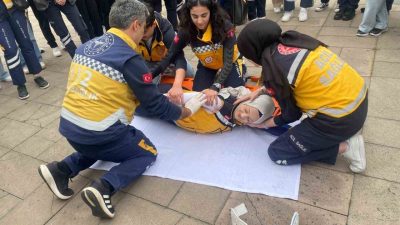 Düzce Üniversitesi Sağlık Meslek Yüksek okulunda 112 Acil Sağlık ve