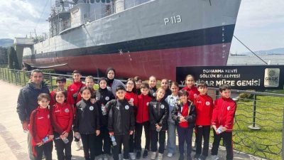 Türkiye Çocuklar Karate Şampiyonası’na katılacak Körfez Gençlerbirliği karatecileri, organizasyon öncesi