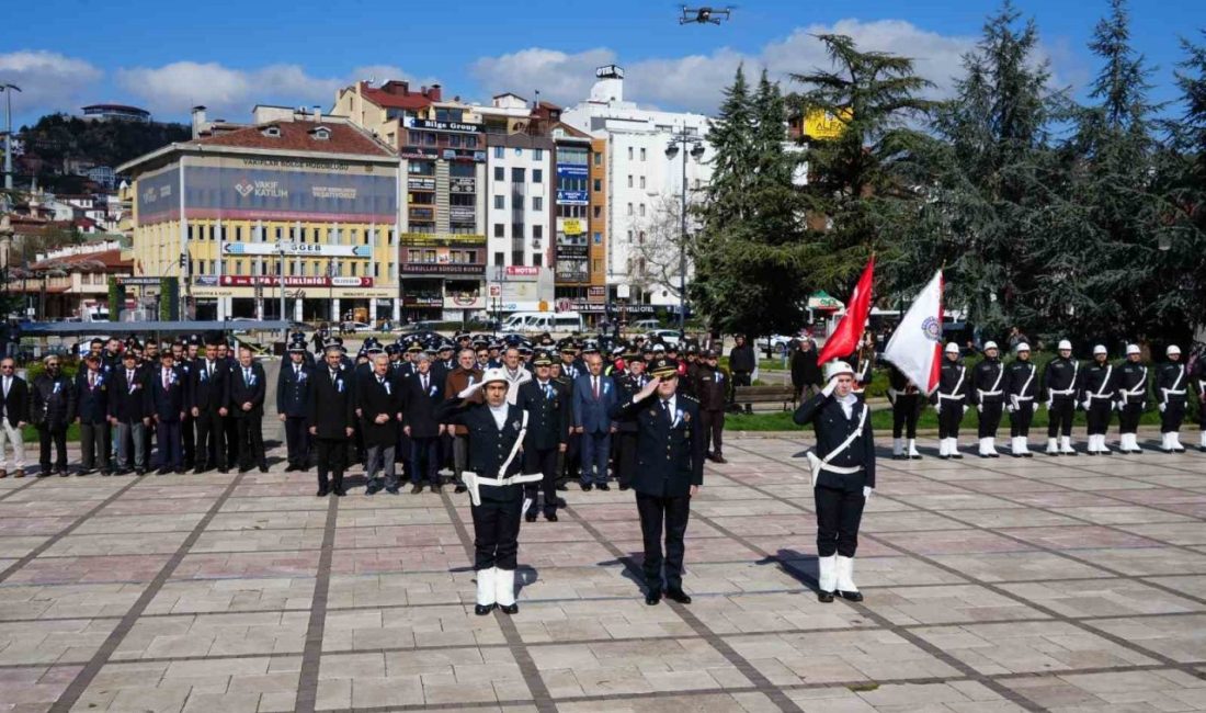 Kastamonu’da Türk Polis Teşkilatının kuruluş yıldönümü kutlandı Kastamonu’da Emniyet Teşkilatının 180. kuruluş yıldönümü düzenlenen etkinliklerle kutlandı. Kastamonu’da
