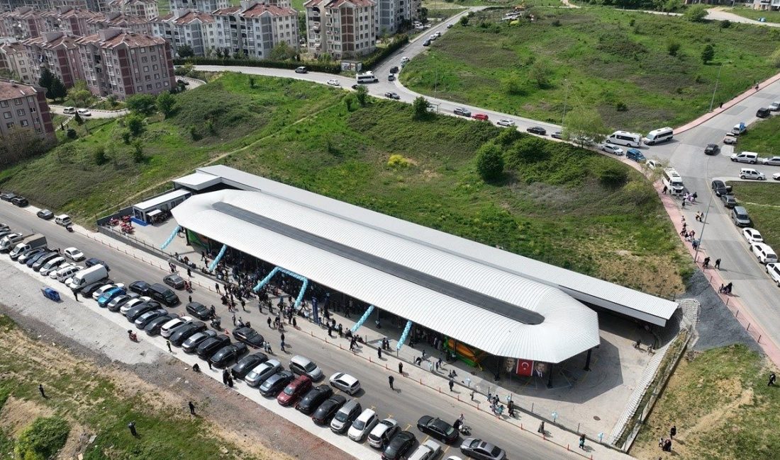 Adapazarı Belediyesi tarafından hayata geçirilen Korucuk Kapalı Pazar Yeri Açılış