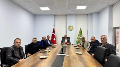 DÜZCE(İHA) – Çilimli Belediye Başkanı Yılmaz Yıldız, düzenli olarak gerçekleştirdiği