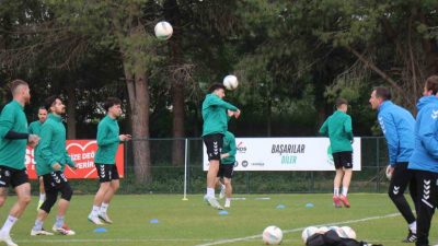 Trendyol 1. Lig’in 37. haftasında Sakaryaspor, pazar günü karşılaşacağı Gençlerbirliği