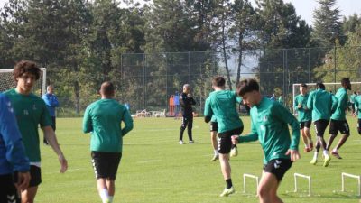 Trendyol 1. Lig’in 34. haftasında Sakaryaspor, pazar günü karşılaşacağı Erzurumspor