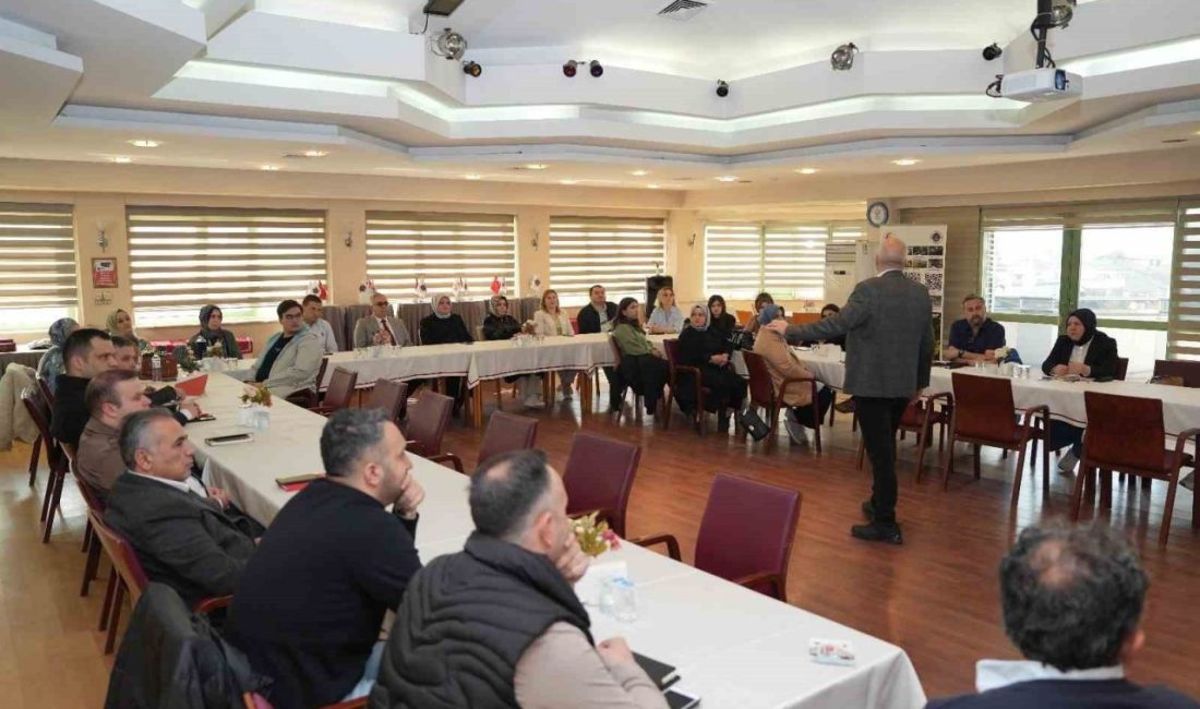 Satış teknikleri ve pazarlama eğitimi düzenlendi Düzce Ticaret ve Sanayi Odası (DTSO) koordinatörlüğünde faaliyetlerini sürdüren TOBB