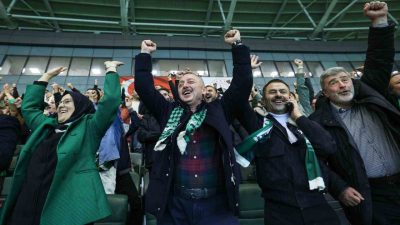 Kocaeli Büyükşehir Belediye Başkanı Tahir Büyükakın, 16 yıl aradan sonra