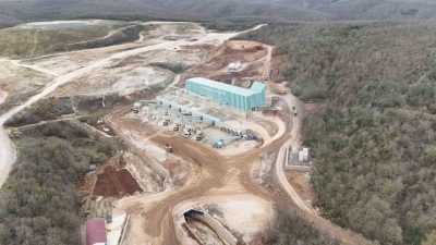 Kocaeli Büyükşehir Belediyesi, Körfez Kıyırlı’da kurduğu yerli üretim Taş Kırma