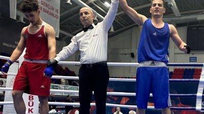 Okul Sporları liseler arası boks Türkiye şampiyonasında Düzceli sporcular 2