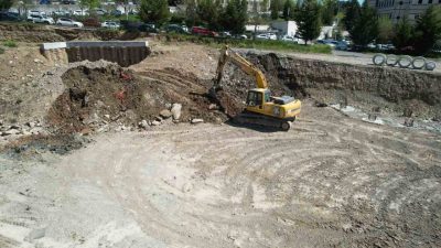 Umuttepe Kampüsü’nde yer alan cami ve otopark projesinde çalışmalara başlandı.