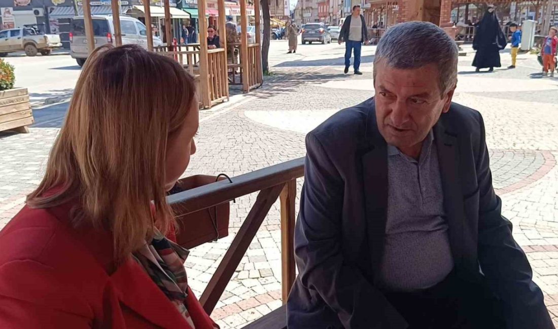Vatandaş sordu, Başkan Tekin cevapladı Pazaryeri Belediye Başkanı Zekiye Tekin, çarşı meydanında vatandaşlarla bir araya