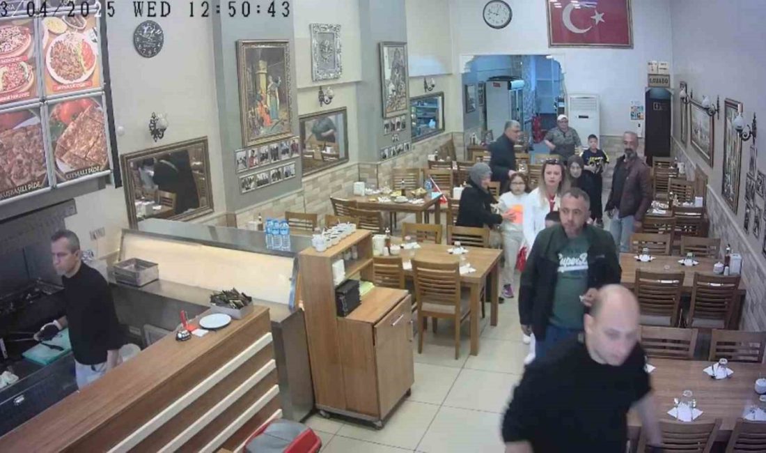 Yalova’da depremde restoranda yaşanan panik kamerada İstanbul’un Silivri açıklarında meydana gelen ve Yalova’da da hissedilen 6.2