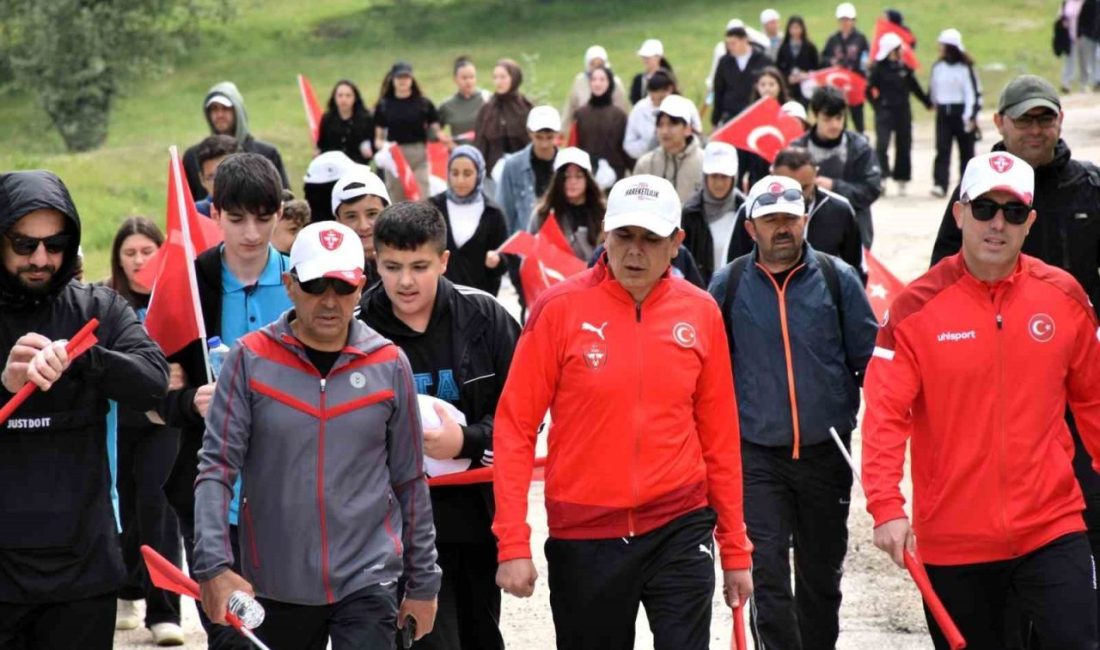 19 Mayıs Gençlik Haftası’nda coşkulu yürüyüş Bilecik’in Söğüt ilçesinde 19 Mayıs Atatürk’ü Anma, Gençlik ve Spor