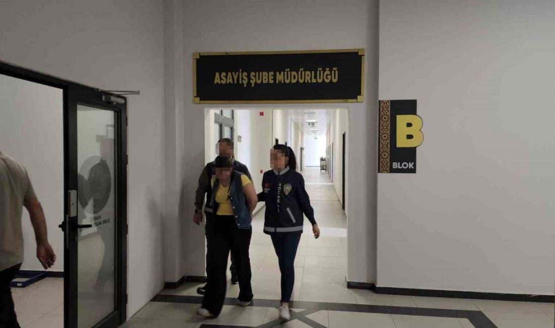 730 bin TL değerinde ziynet eşyası ve nakit para çalan 2 şüpheli yakalandı Kocaeli’de 3 evden 730 bin TL değerinde ziynet eşyası ve
