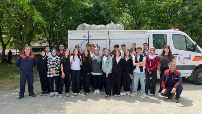 Sakarya İl Afet ve Acil Durum Müdürlüğü ekipleri, lise öğrencilerine