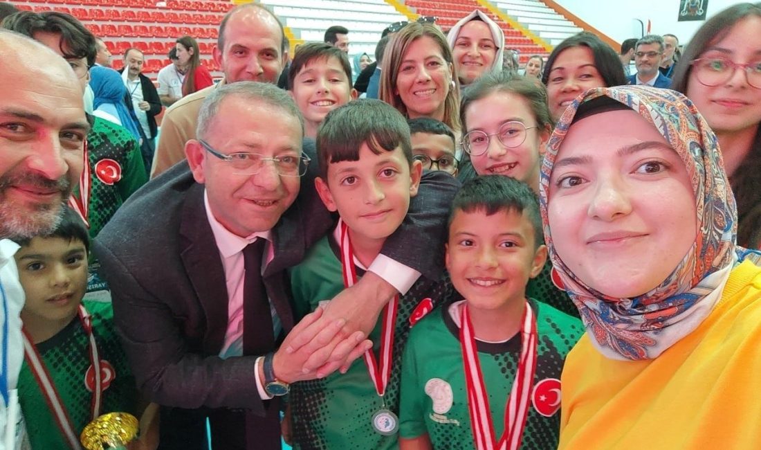 Akıl ve Zeka Oyunları’nda Türkiye birinciliği Sakarya’nın Milli Eğitim Bakanlığı ile Akıl ve Zeka Oyunları Federasyonu tarafından