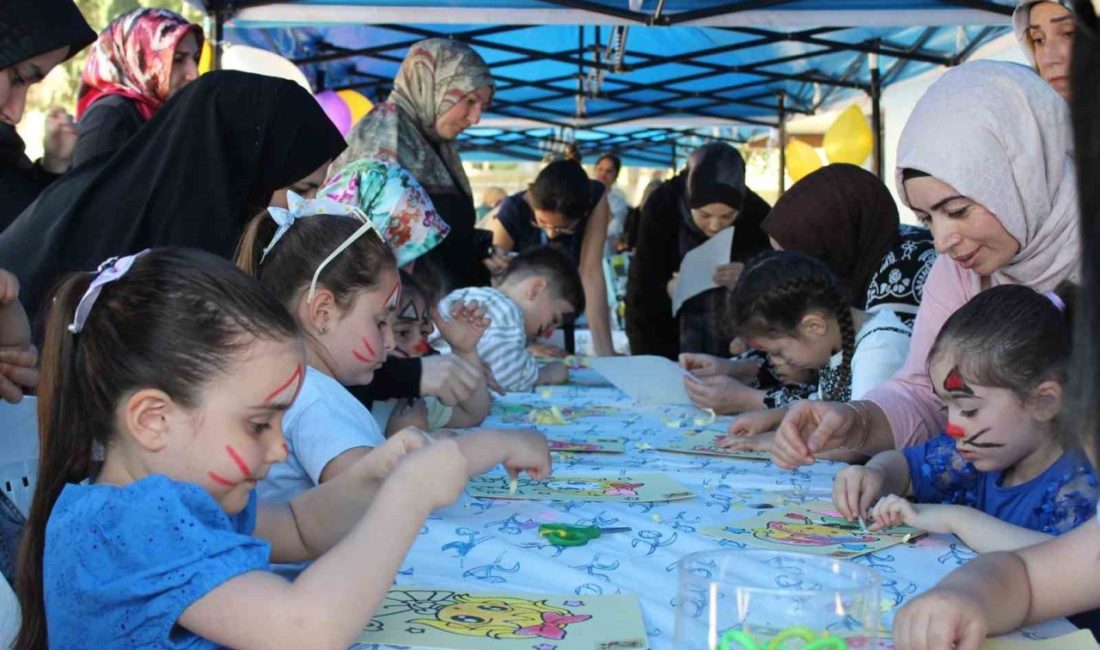 Anne ve çocuklar etkinlikte buluştu Kocaeli’de çocukların gelişimini desteklemek ve aile bağlarını güçlendirmek için düzenlenen