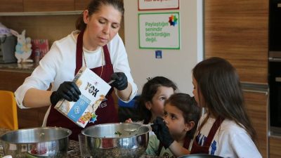 Sakarya Büyükşehir Belediyesi, SGM’de önemli gün ve haftalarda sosyal farkındalık