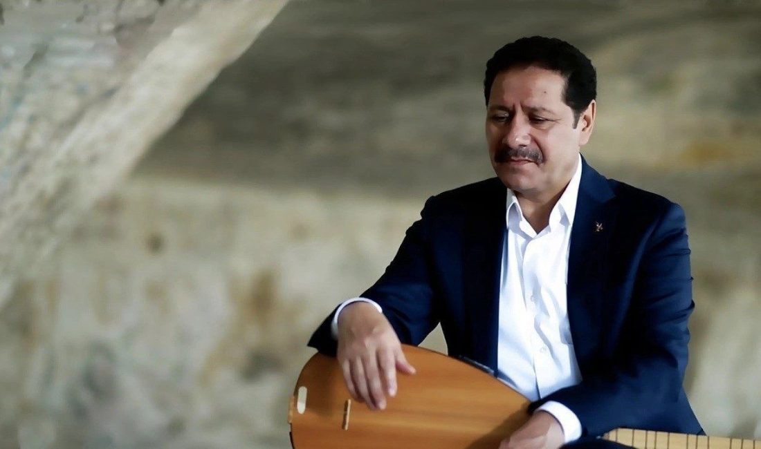 Aşık Maksut Feryadi bu akşam vatandaşlarla buluşacak Halk ozanı Aşık Maksut Feryadi, bu akşam saat 19.30’da Darıca