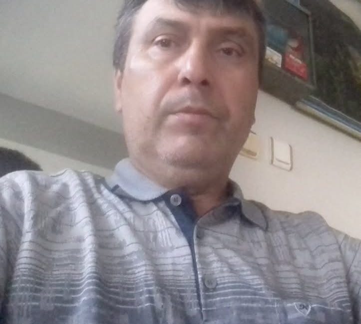 Bahçede ilaçlama yaparken devrilen traktörün altında kalan sürücü hayatını kaybetti Sakarya’nın Ferizli ilçesinde fındık bahçesinde ilaçlama yaptığı esnada kontrolünden çıkarak