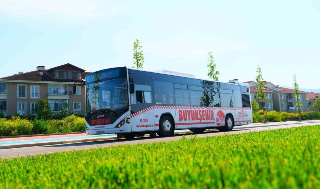 Sakarya Büyükşehir Belediye Başkanı Yusuf Alemdar, “Gençlerle Birlikte Sakarya” programında
