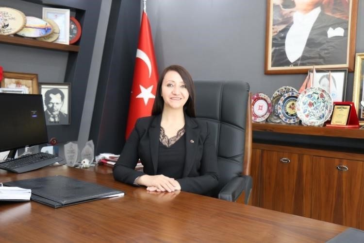 Başkan Tekin’e Marmara Belediyeler Birliği’nde önemli görev Pazaryeri Belediye Başkanı Zekiye Tekin, Marmara Belediyeler Birliği Kültür ve