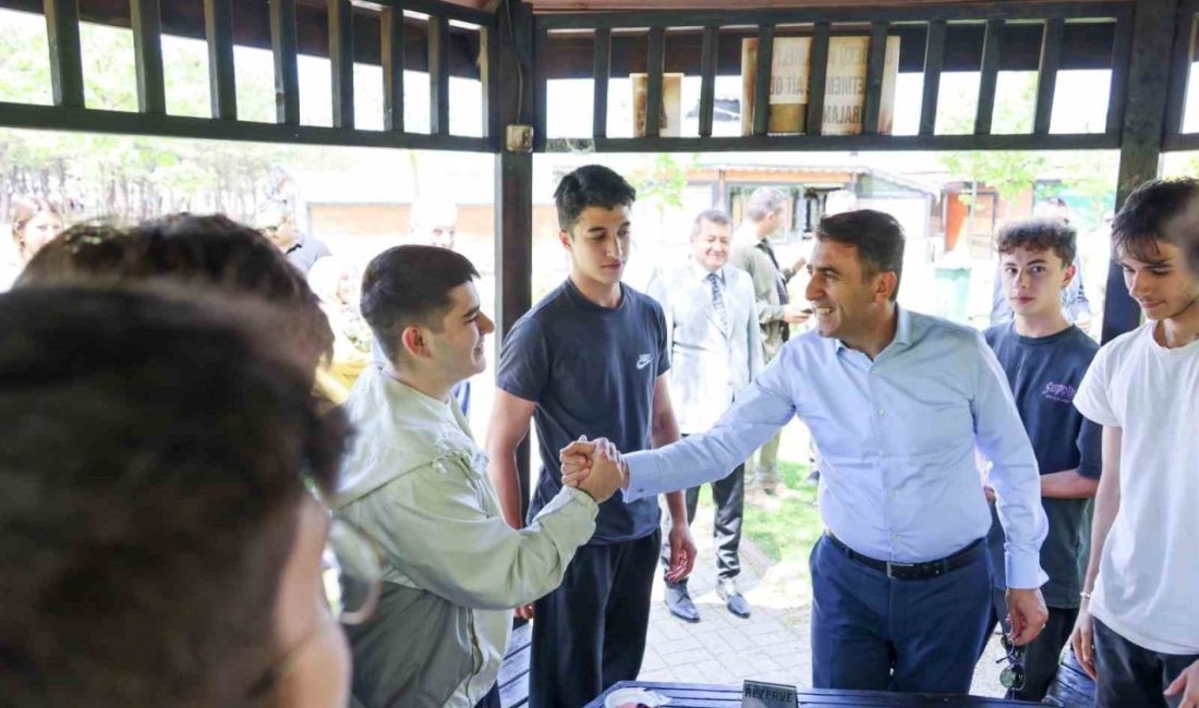 Bilecik Valisi Şefik Aygöl, Refik Arslan Öztürk Fen Lisesi 12.